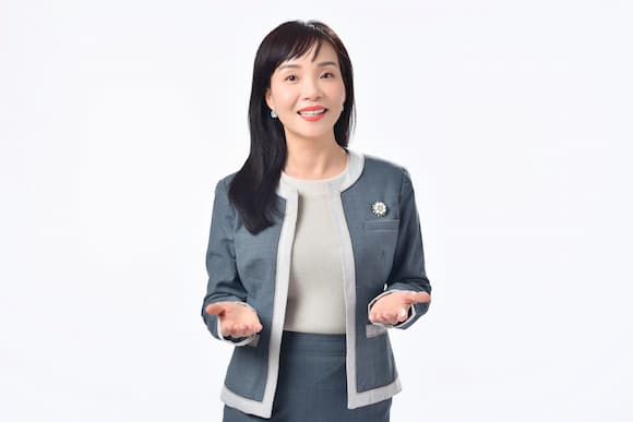 Chân dung Đỗ Dannefy Mai CEO Founder Author tại FUN88 ZIO